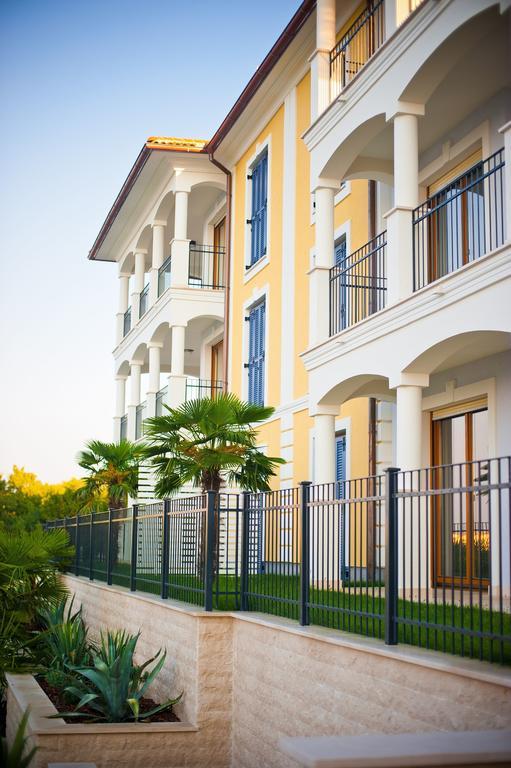 Apartments Poville Residence Povile Dış mekan fotoğraf