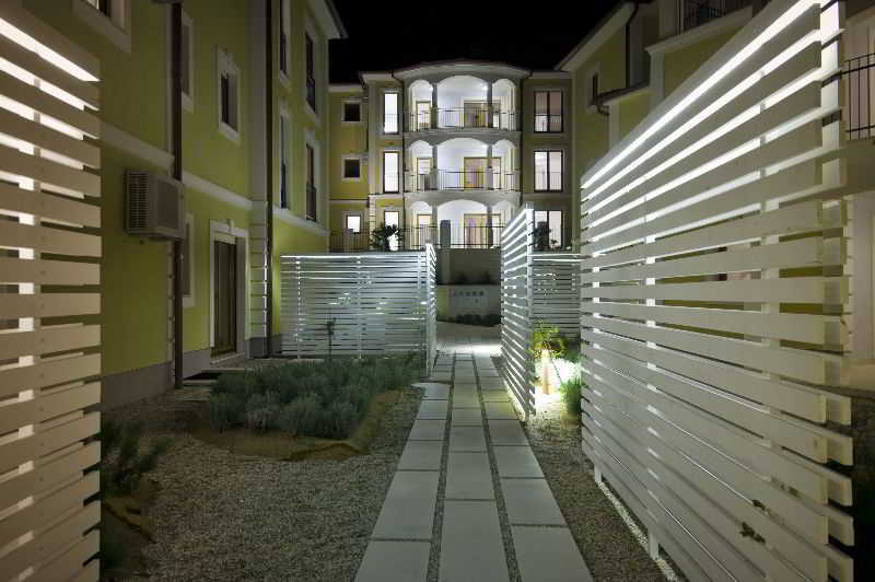 Apartments Poville Residence Povile Dış mekan fotoğraf